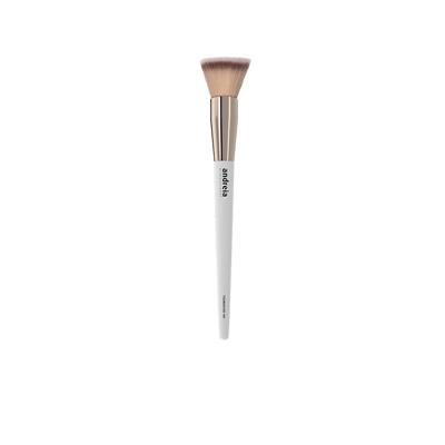 KABUKI BRUSH FOUNDATION 101

