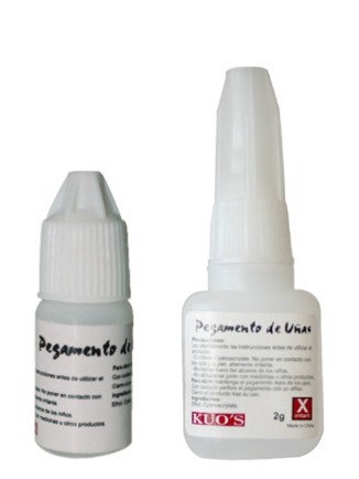 PEGAMENTO UÑAS 7.5  GRAMOS