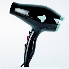 PLUMA COMPACT BLACK 220-240V SECADOR
